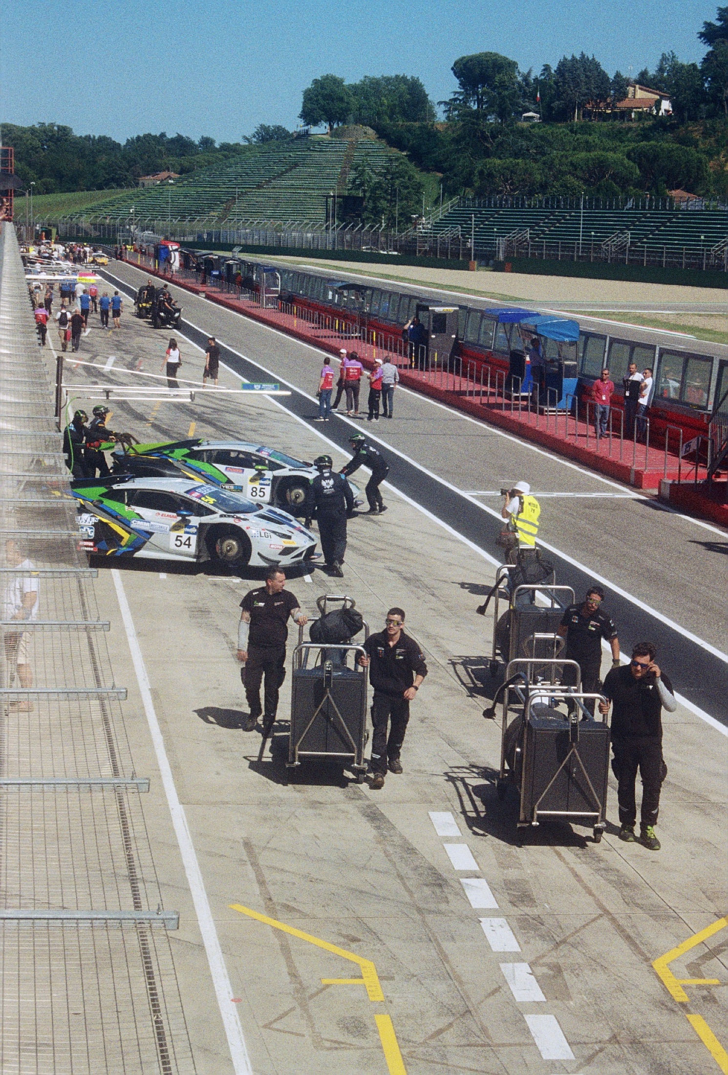 Pit Lane Choreography